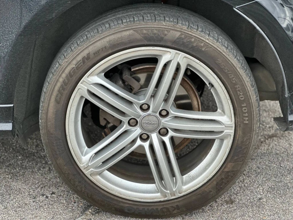 2010 Audi Q5 Image 25