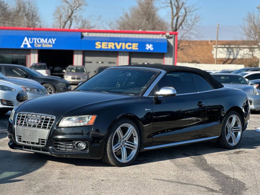 2011 Audi S5 Image 2