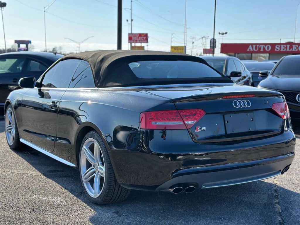 2011 Audi S5 Image 15