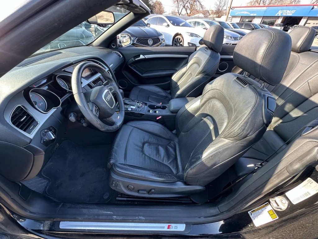 2011 Audi S5 Image 19