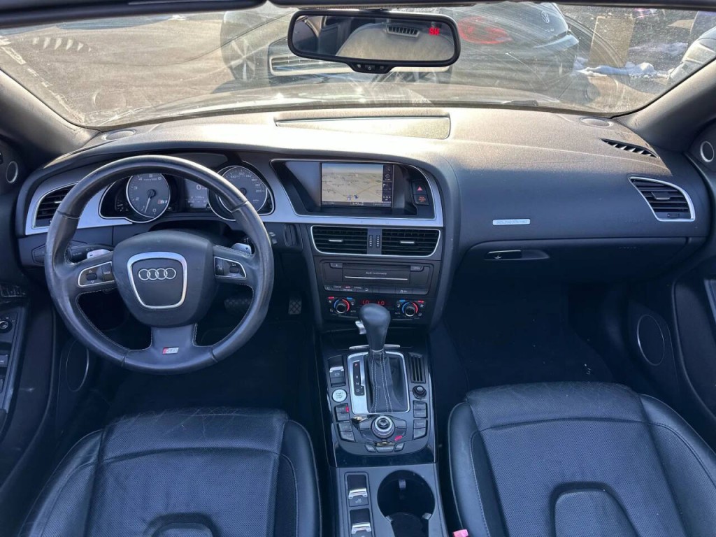 2011 Audi S5 Image 22