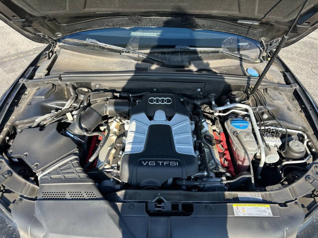 2011 Audi S5 Image 35