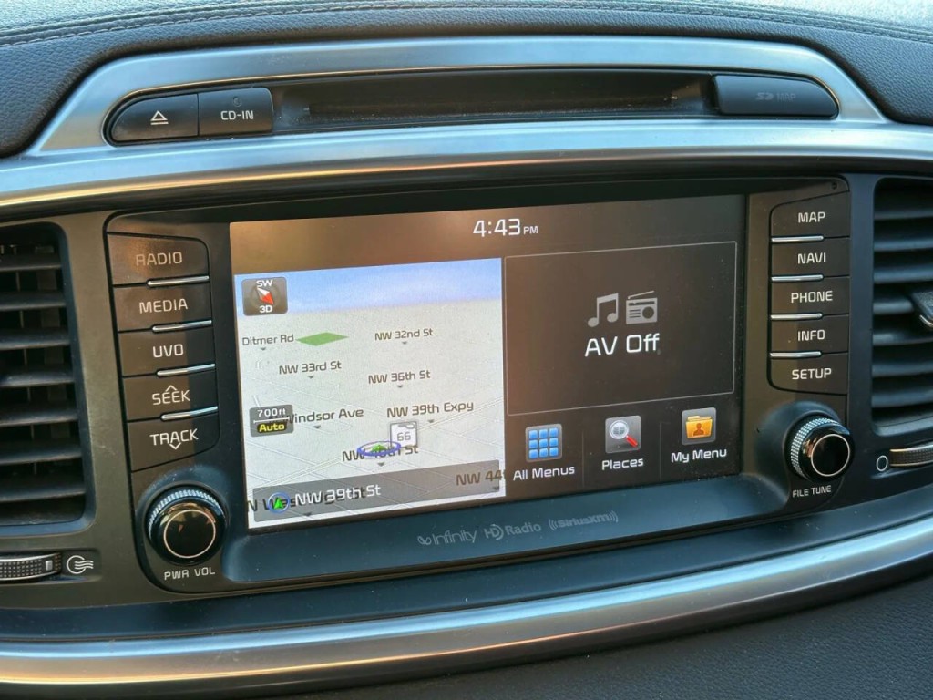 2017 Kia Sorento Image 30