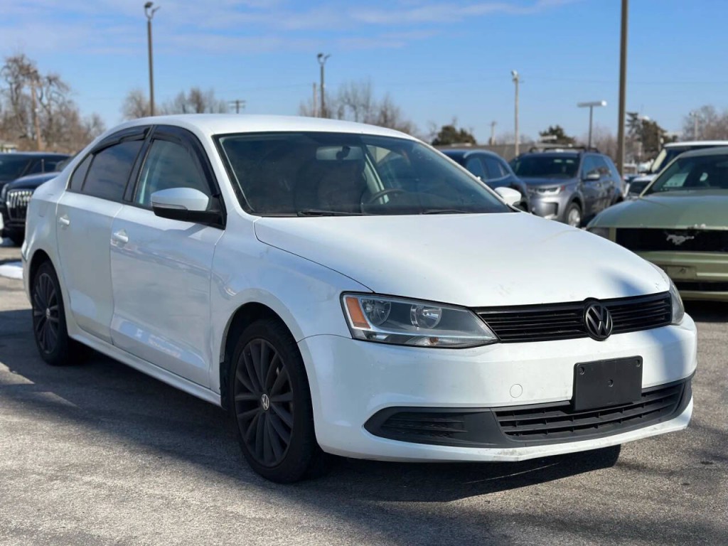 2014 Volkswagen Jetta Image 4
