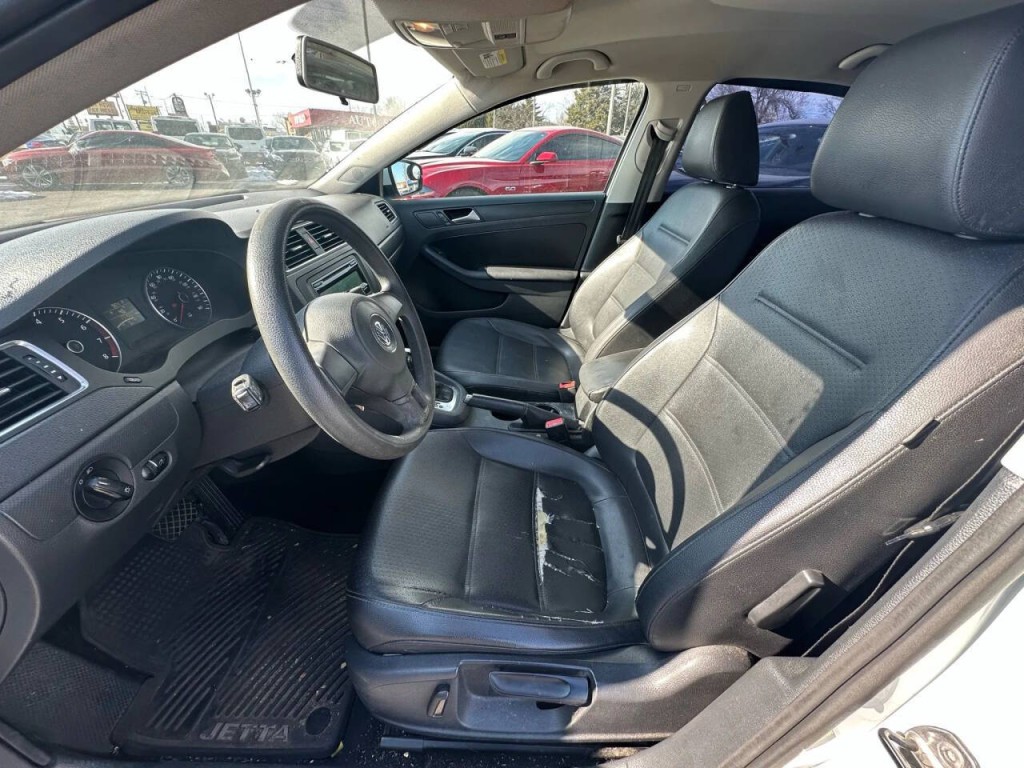 2014 Volkswagen Jetta Image 10