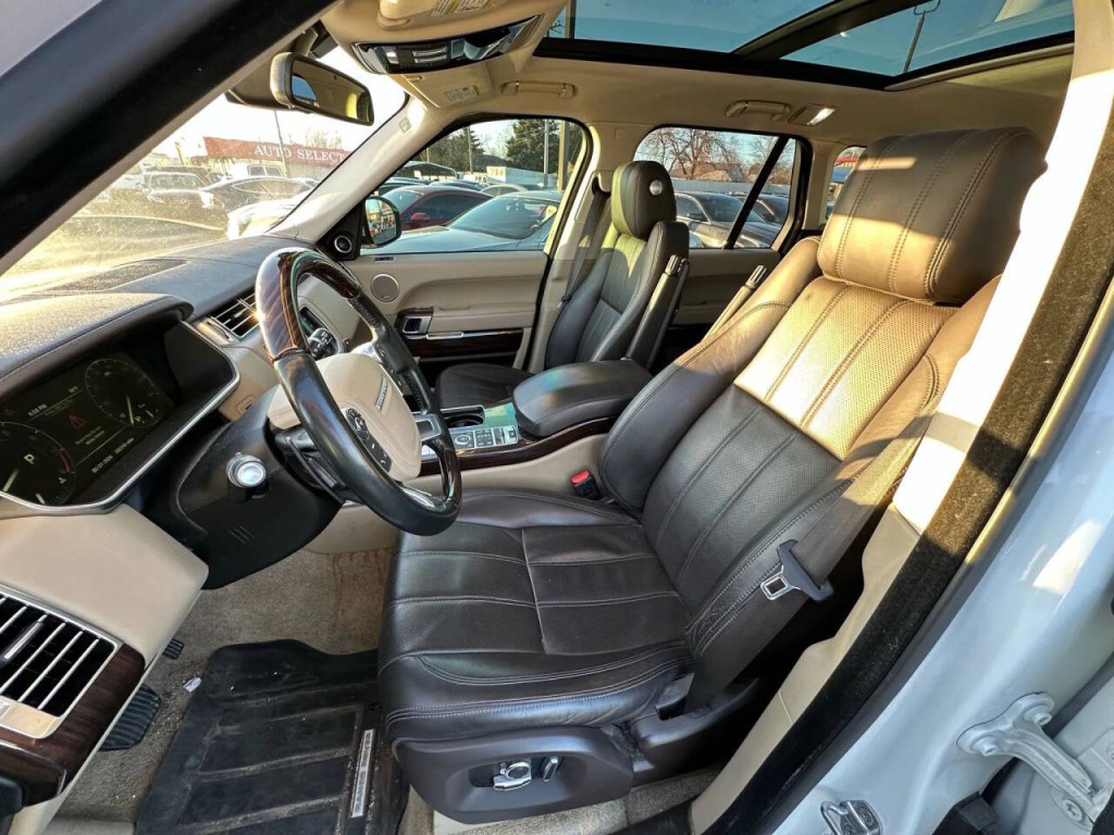 2016 Land Rover Range Rover Image 10