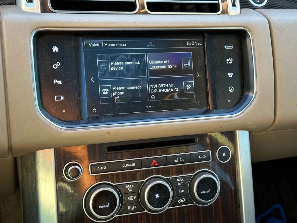 2016 Land Rover Range Rover Image 28