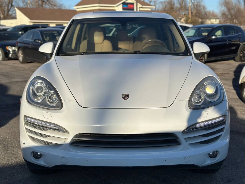 2014 Porsche Cayenne Image 3