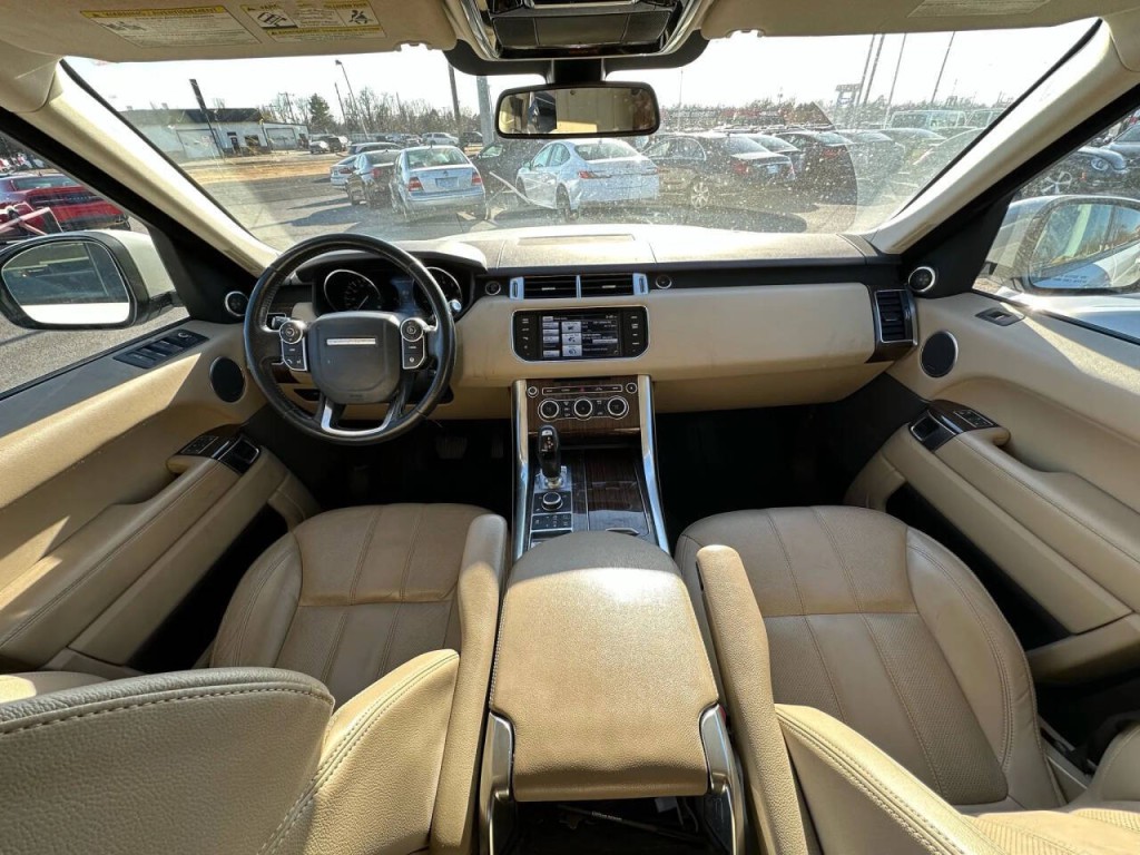 2015 Land Rover Range Rover Sport Image 11