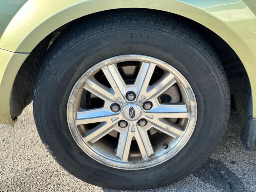 2006 Ford Mustang Image 15