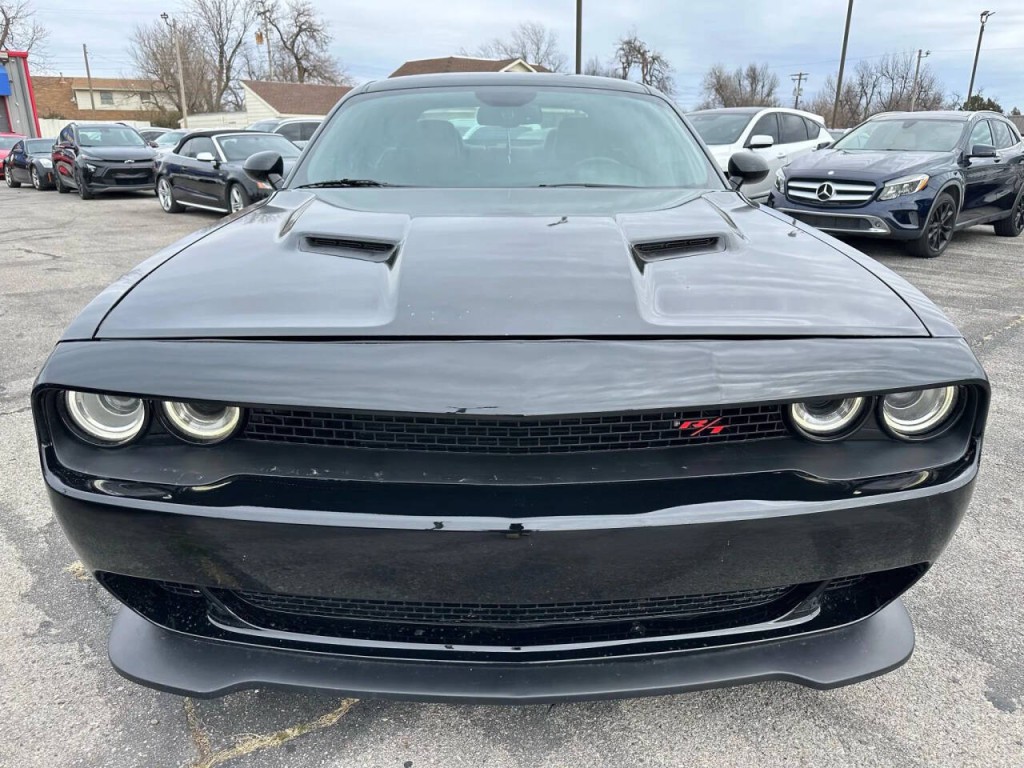 2015 Dodge Challenger Image 33