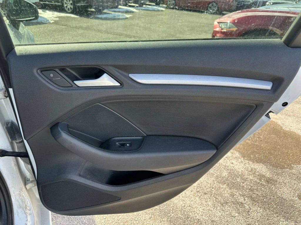 2015 Audi A3 Image 23