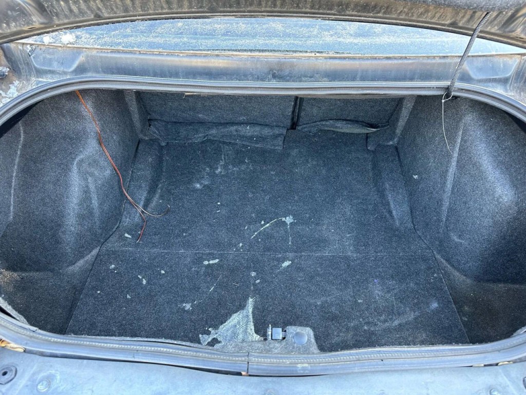 2013 Dodge Challenger Image 16