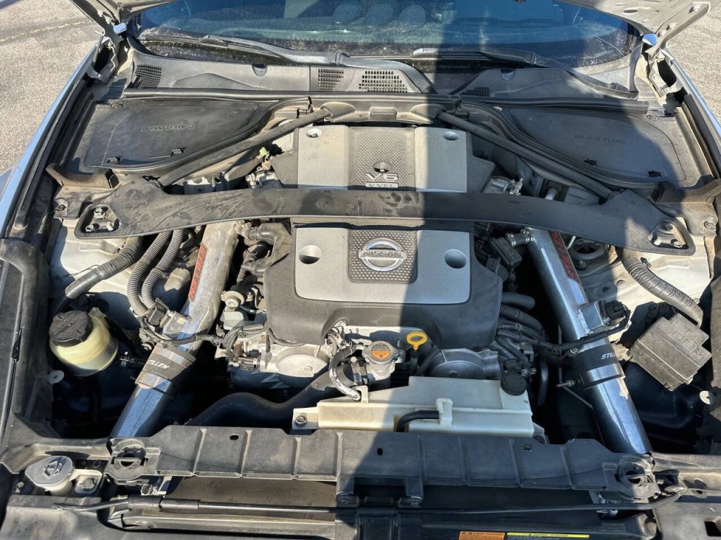 2009 Nissan 370Z Image 15