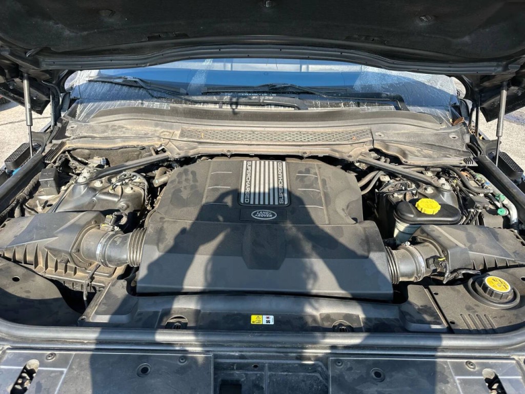 2015 Land Rover Range Rover Image 20