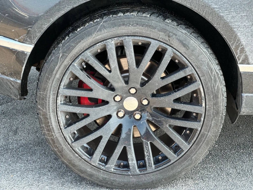 2015 Land Rover Range Rover Image 27