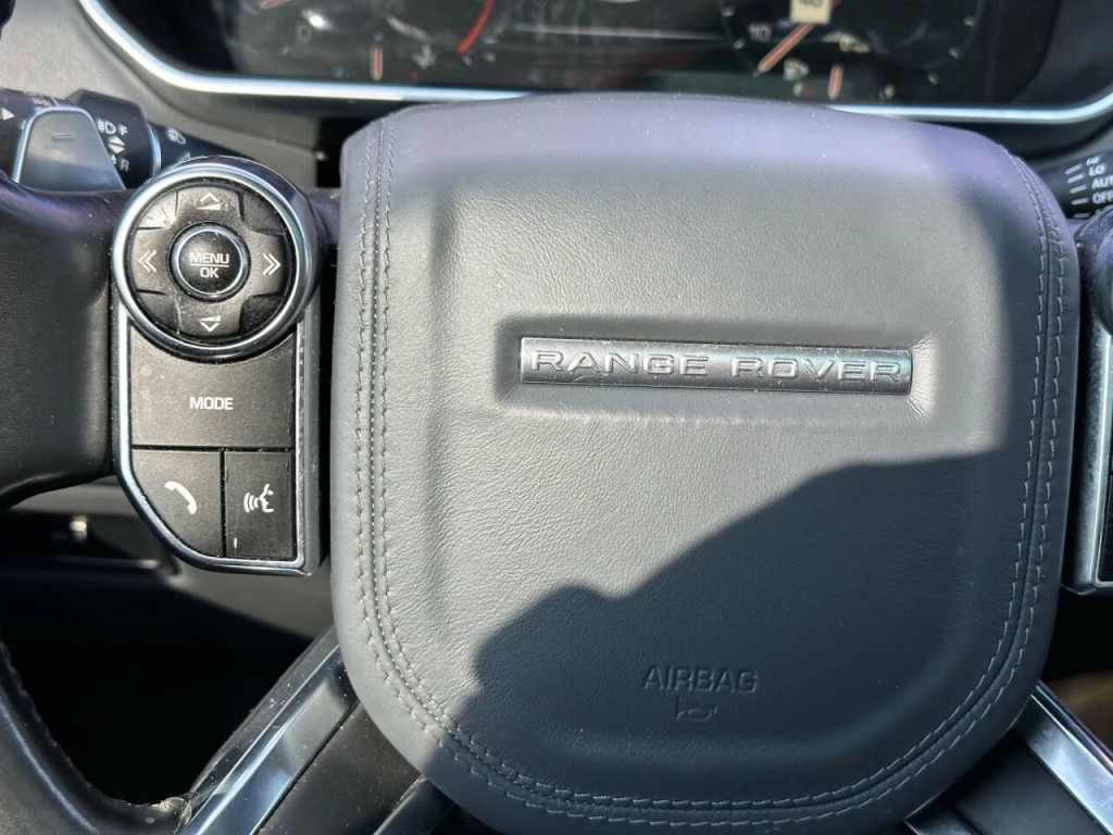 2015 Land Rover Range Rover Image 33