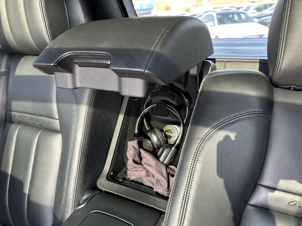 2015 Land Rover Range Rover Image 46