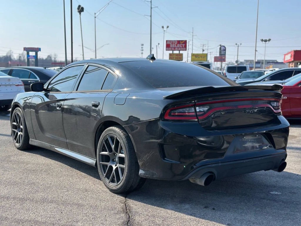 2017 Dodge Charger Image 6