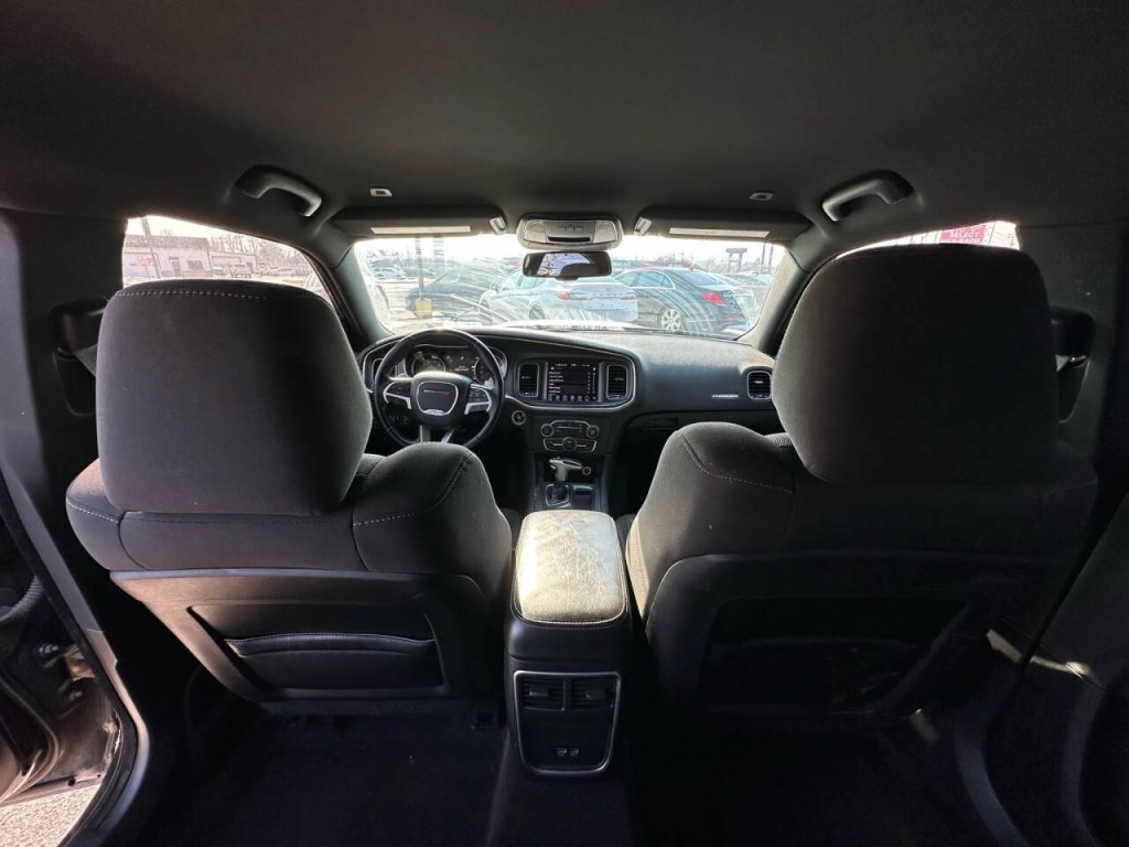 2017 Dodge Charger Image 14