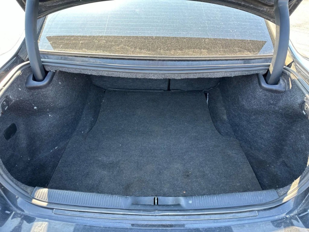 2017 Dodge Charger Image 17