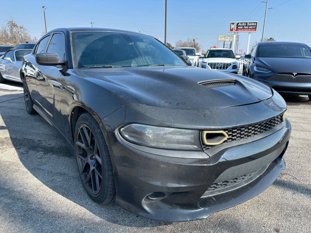2017 Dodge Charger Image 29