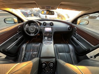 Image for 2011 Jaguar XJ Base ID: 7168259