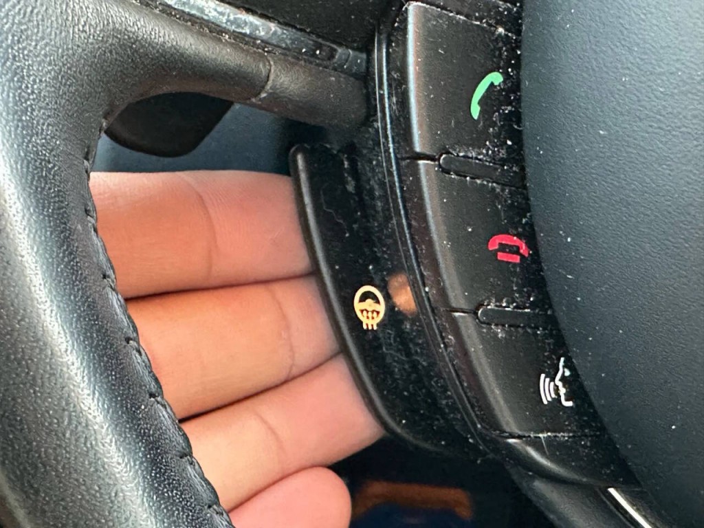 2011 Jaguar XJ Image 48