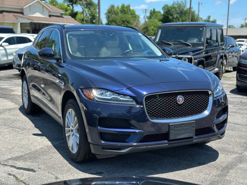 2018 Jaguar F-PACE Image 4