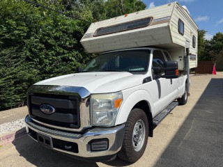 Image for 2016 Ford F-250 Super Duty With Dog Groomer Tr ID: 6431595