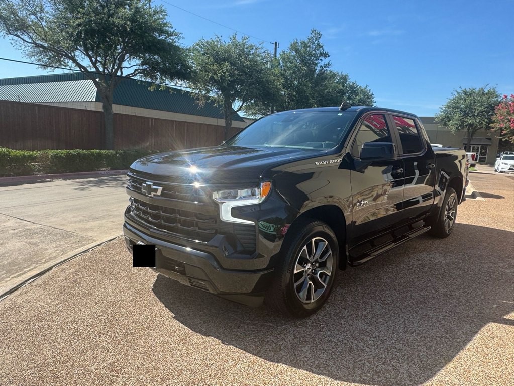 2022 Chevrolet Silverado 1500 Image 1