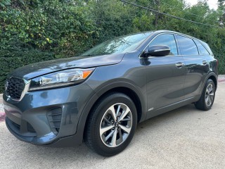 Image for 2020 Kia Sorento S ID: 6696751