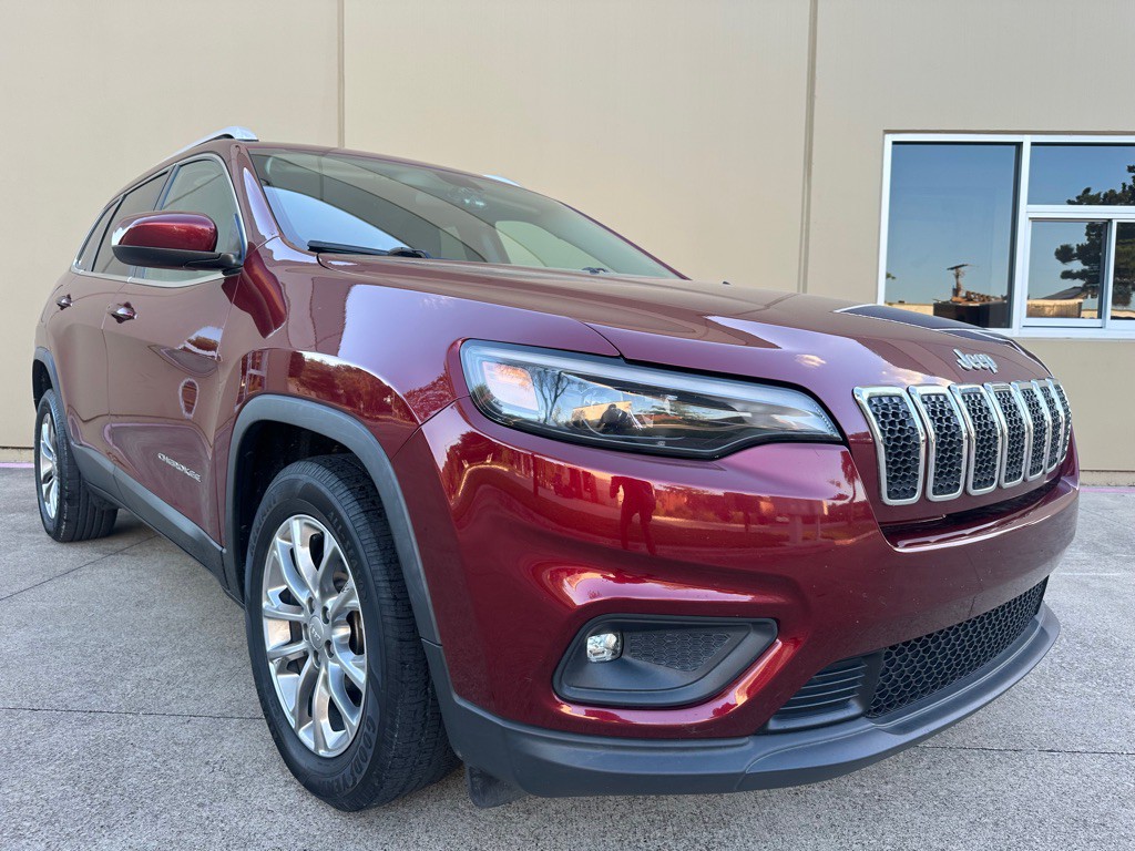 2019 Jeep Cherokee Image 3
