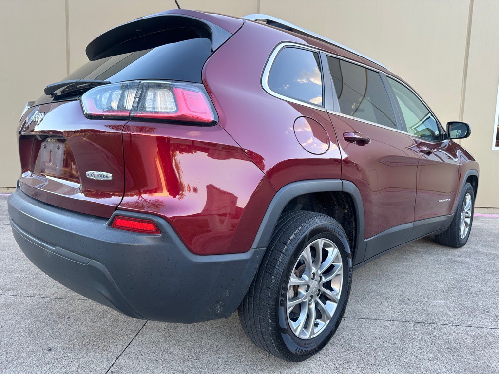 2019 Jeep Cherokee Image 15