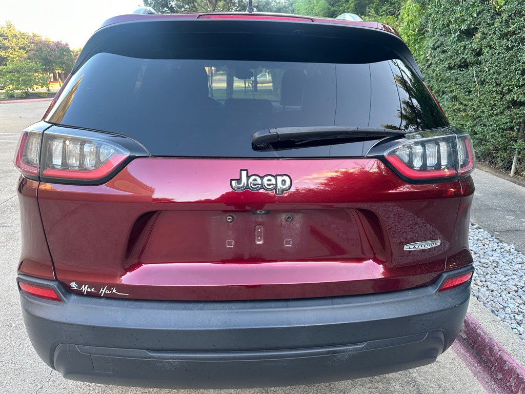 2019 Jeep Cherokee Image 17