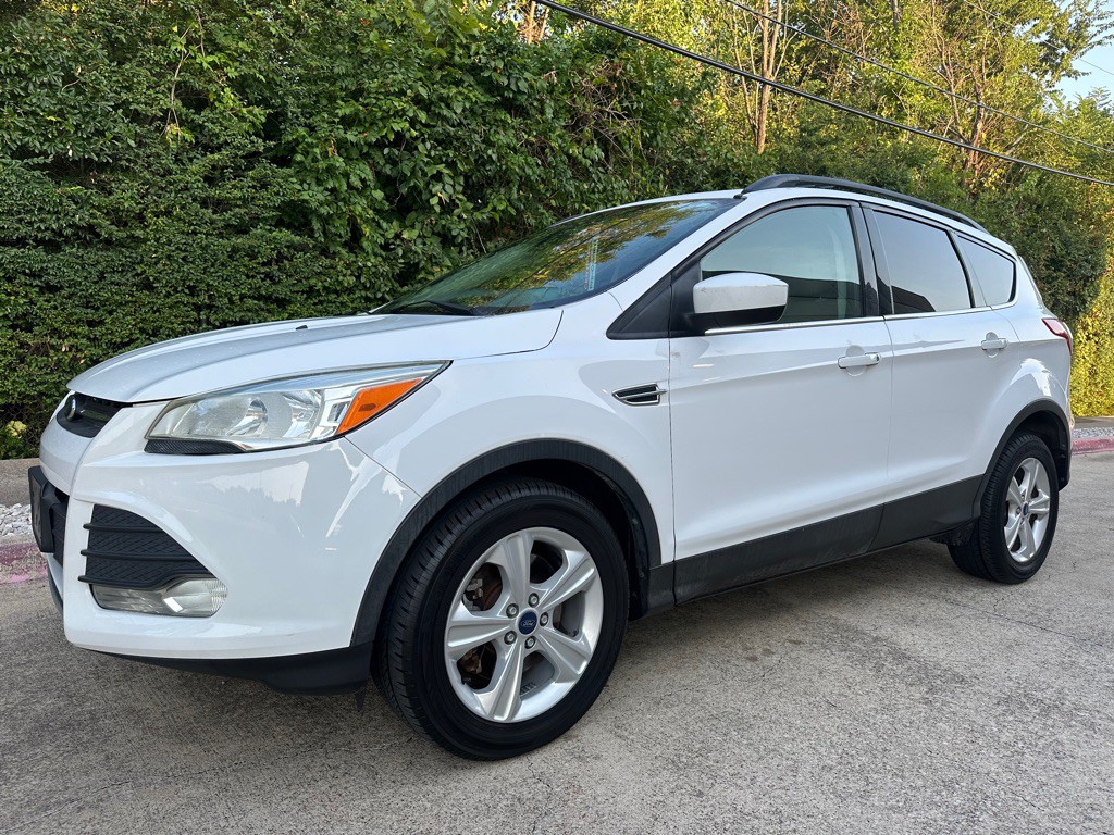 2014 Ford Escape Image 1