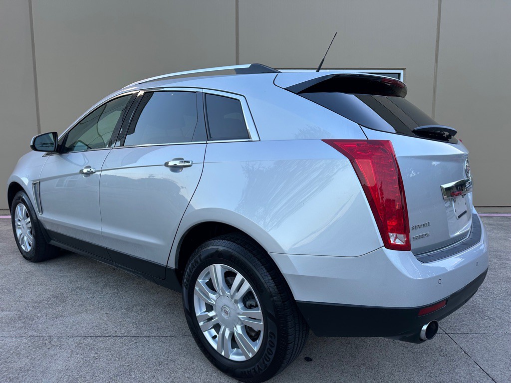2013 Cadillac SRX Image 16