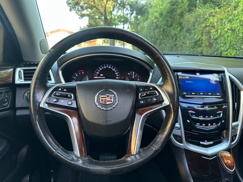 2013 Cadillac SRX Image 8