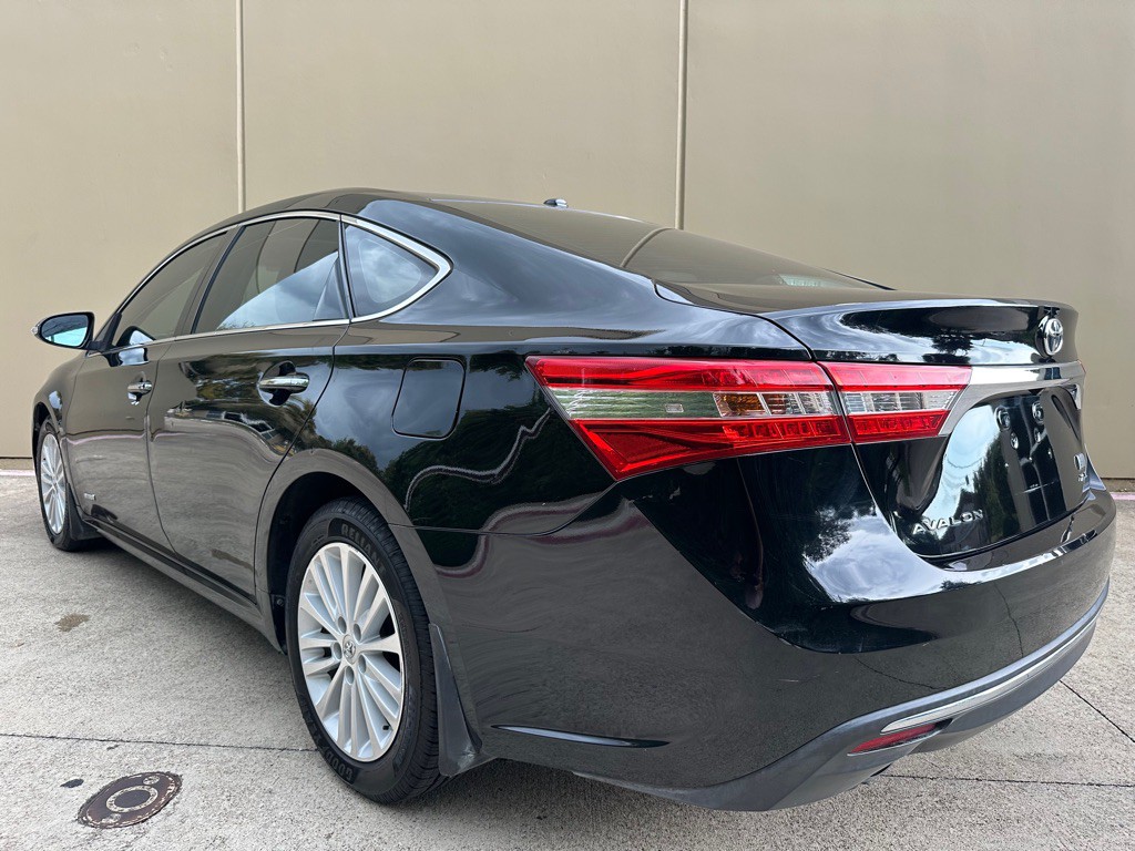 2013 Toyota Avalon Image 15