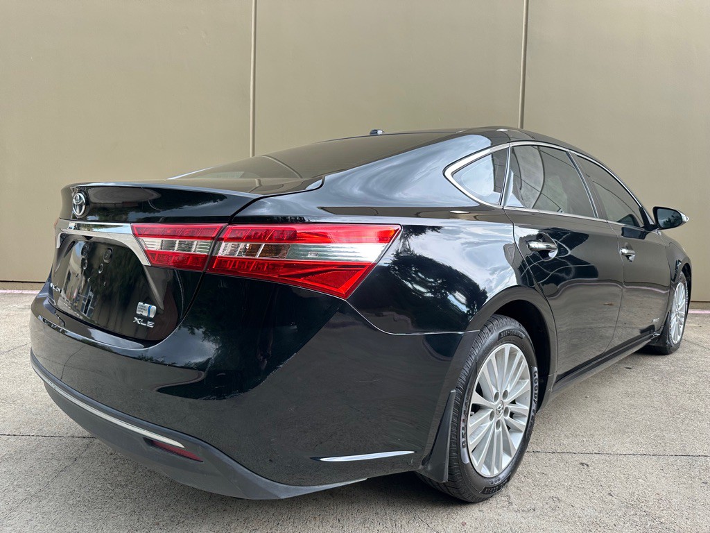 2013 Toyota Avalon Image 17