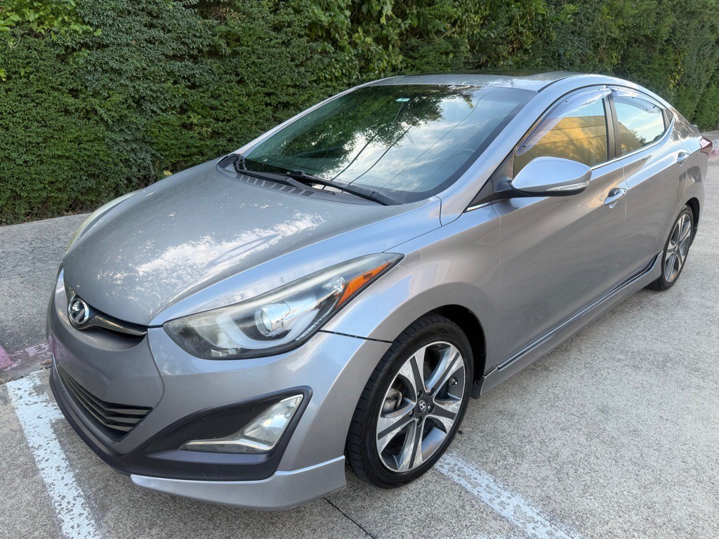 2015 Hyundai Elantra Image 4