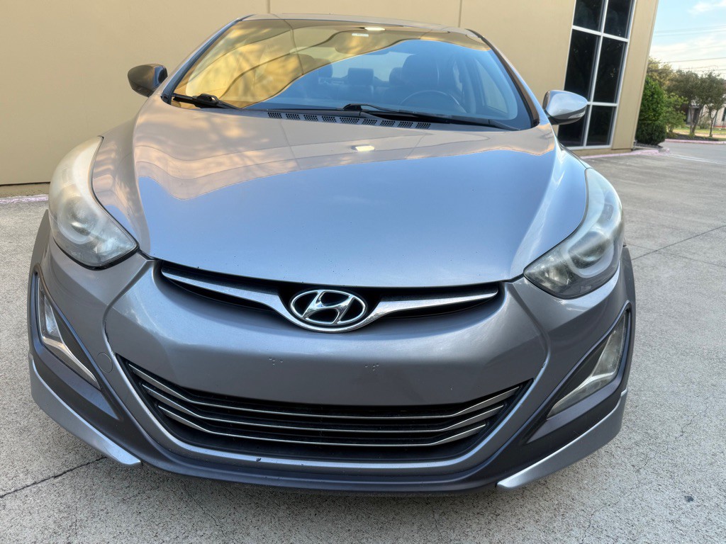 2015 Hyundai Elantra Image 6
