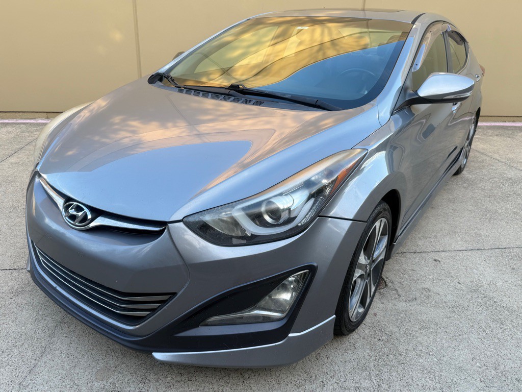 2015 Hyundai Elantra Image 16