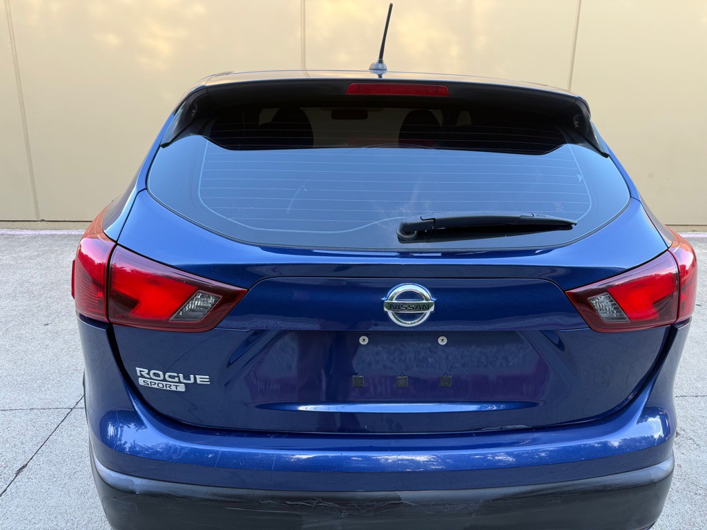 2019 Nissan Rogue Image 12