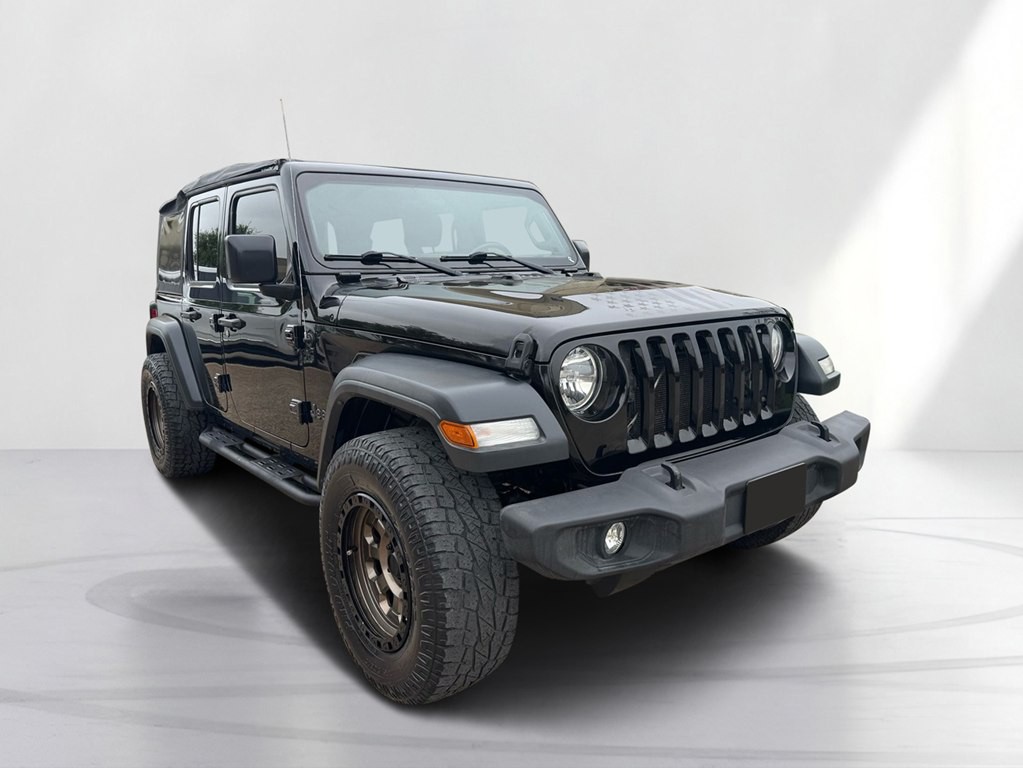2018 Jeep Wrangler Unlimited Image 2