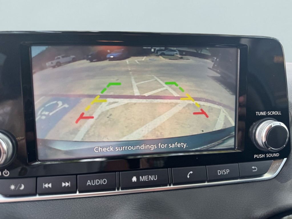 2024 Nissan Sentra Image 8