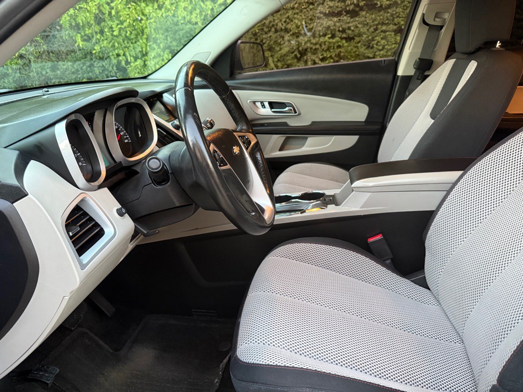 2015 Chevrolet Equinox Image 9