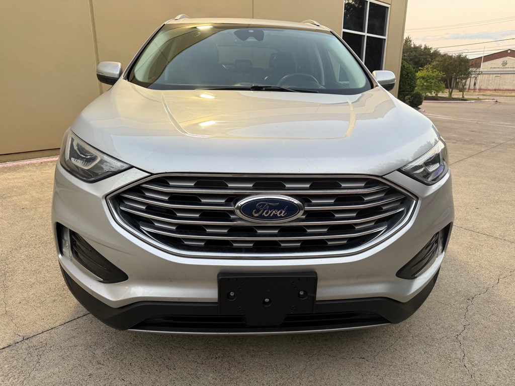 2019 Ford Edge Image 5