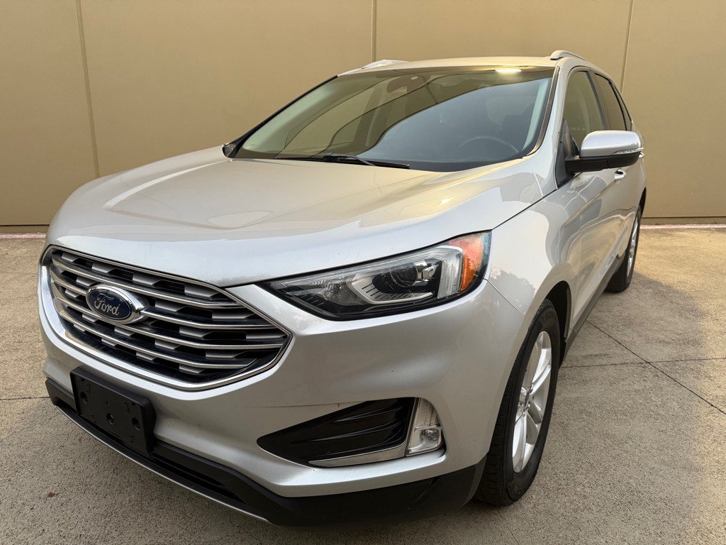 2019 Ford Edge Image 13