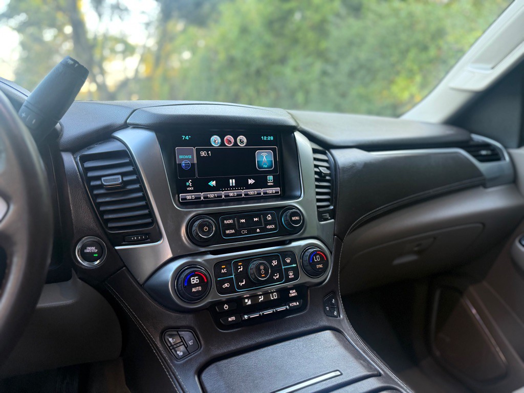 2015 Chevrolet Tahoe Image 7